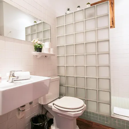 41nap1102- Beautiful Near Sagrada Famili Apartamento *