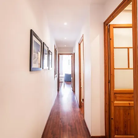 شقة 41nap1102- Beautiful Near Sagrada Famili *